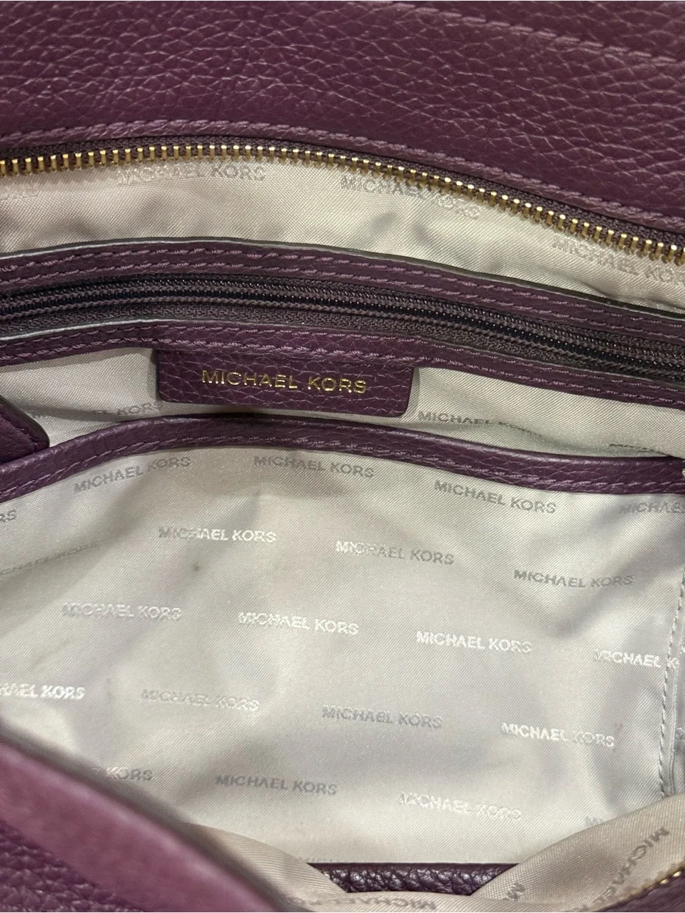 FLAWLESS Michael Kors Lena LG Pebbled Leather Hobo Bag - Purple/Plum Fall 2017